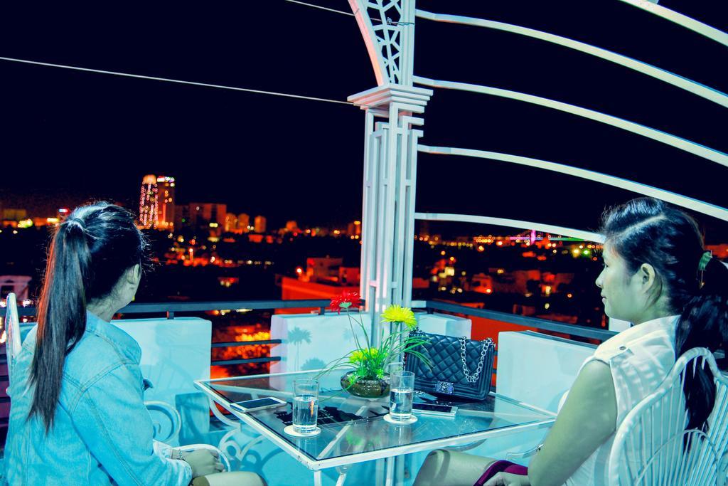 Mayfair Da Nang Hotel Ngoại thất bức ảnh
